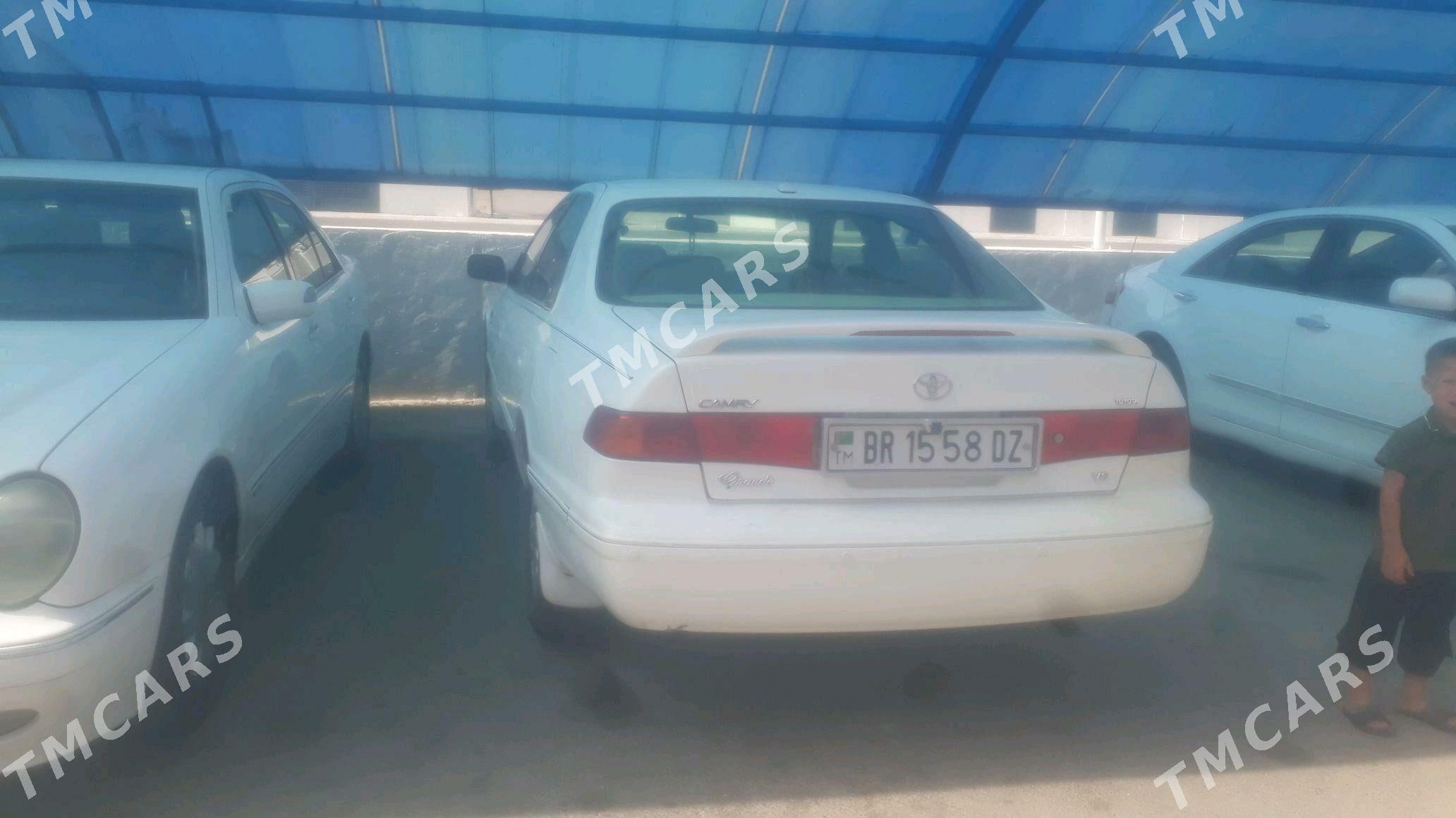 Toyota Camry 2000 - 160 000 TMT - Акдепе - img 4