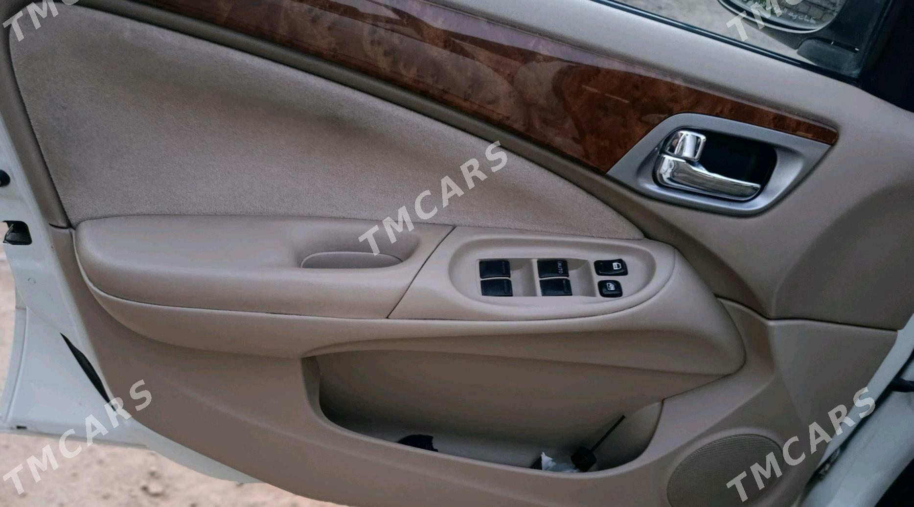 Nissan Sunny 2004 - 109 000 TMT - Aşgabat - img 3