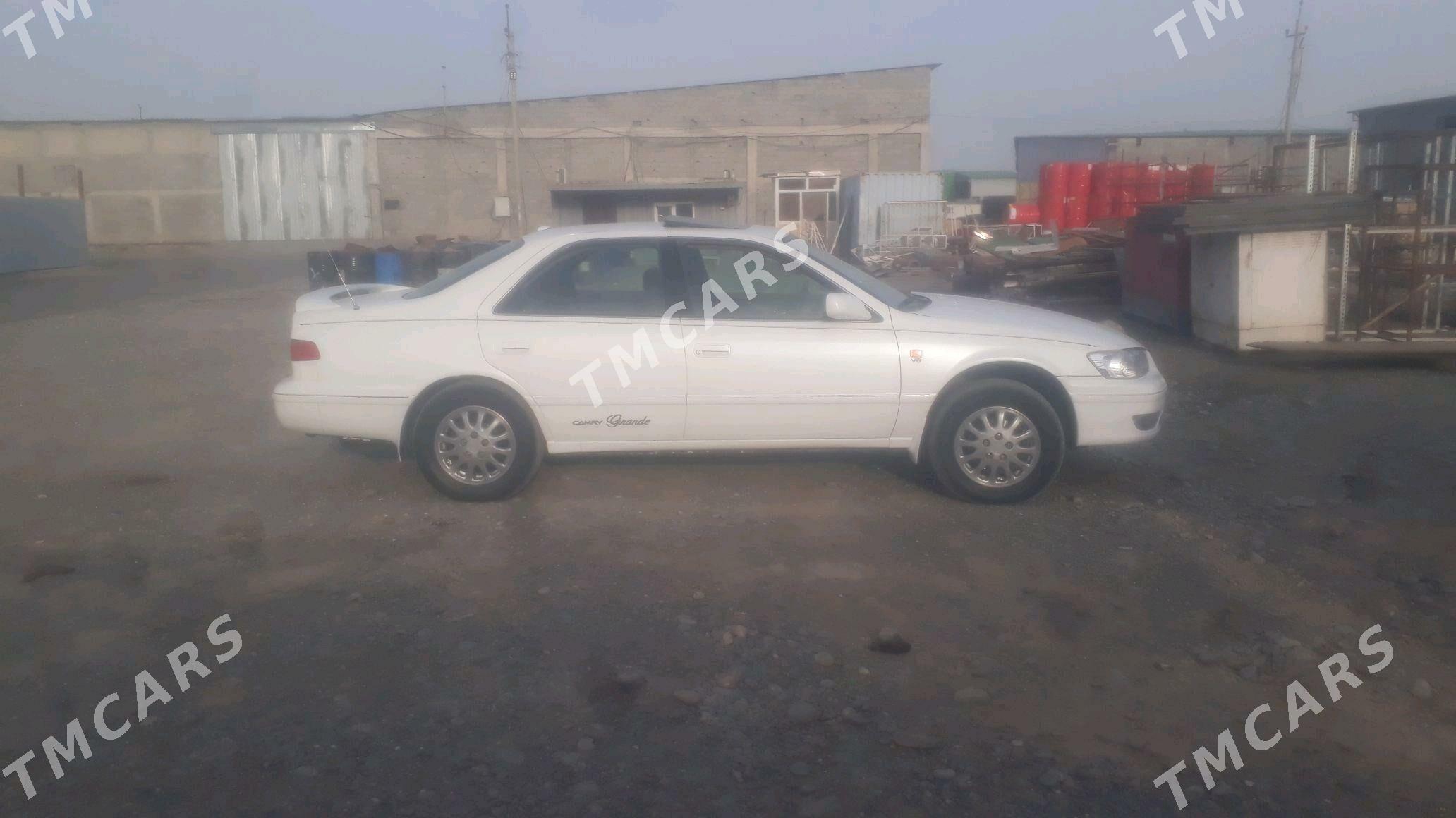 Toyota Camry 2000 - 160 000 TMT - Акдепе - img 8
