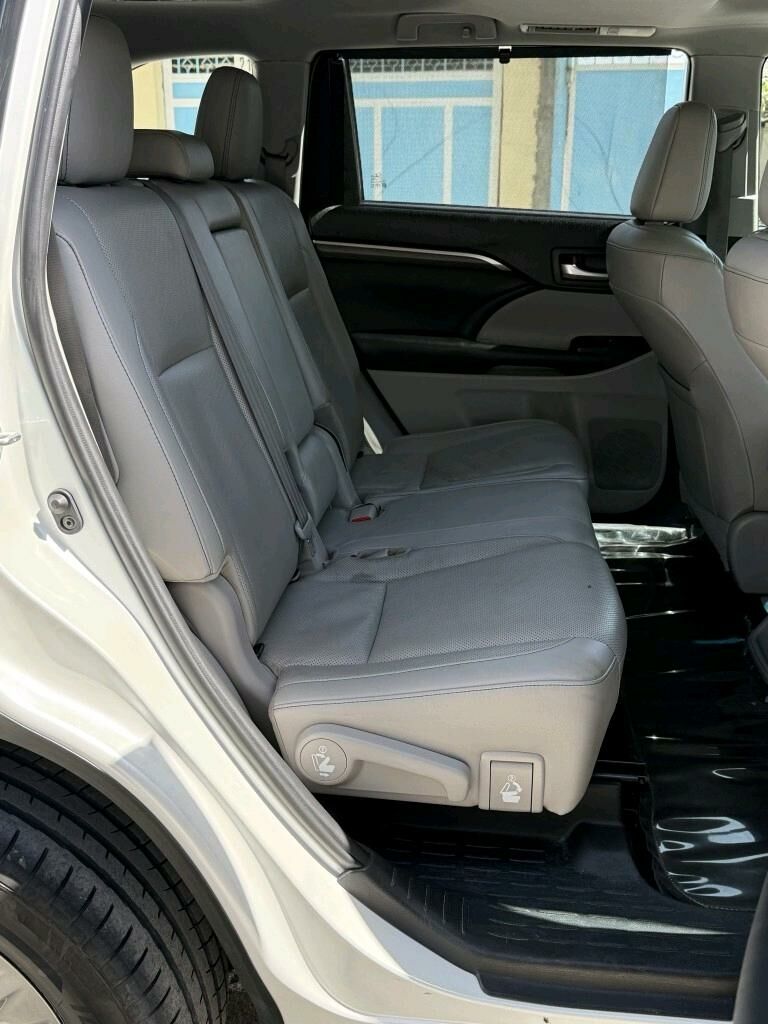 Toyota Highlander 2019 - 400 000 TMT - Aşgabat - img 8
