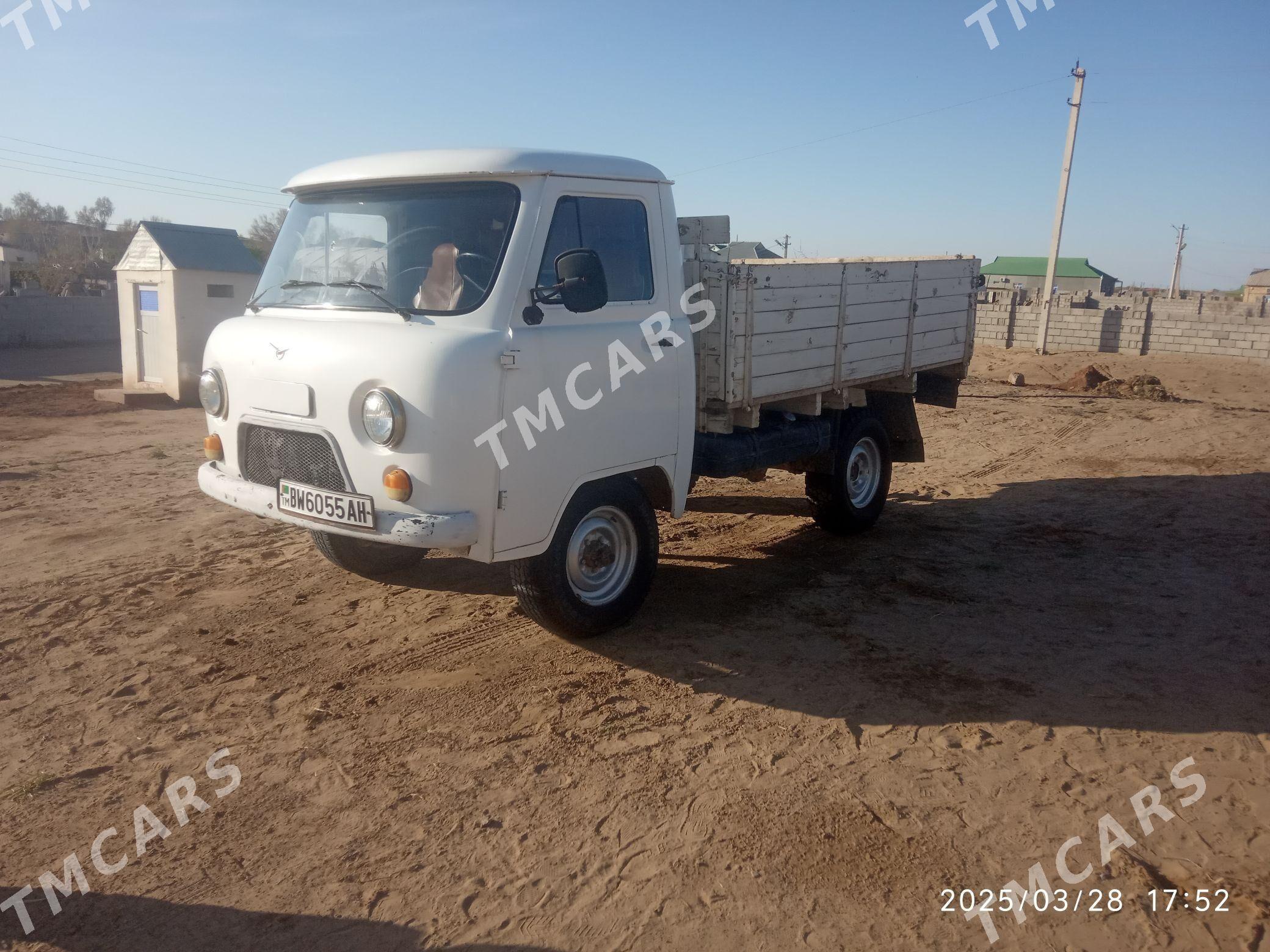 UAZ Profi 1998 - 78 000 TMT - Ак-Бугдайский этрап - img 4