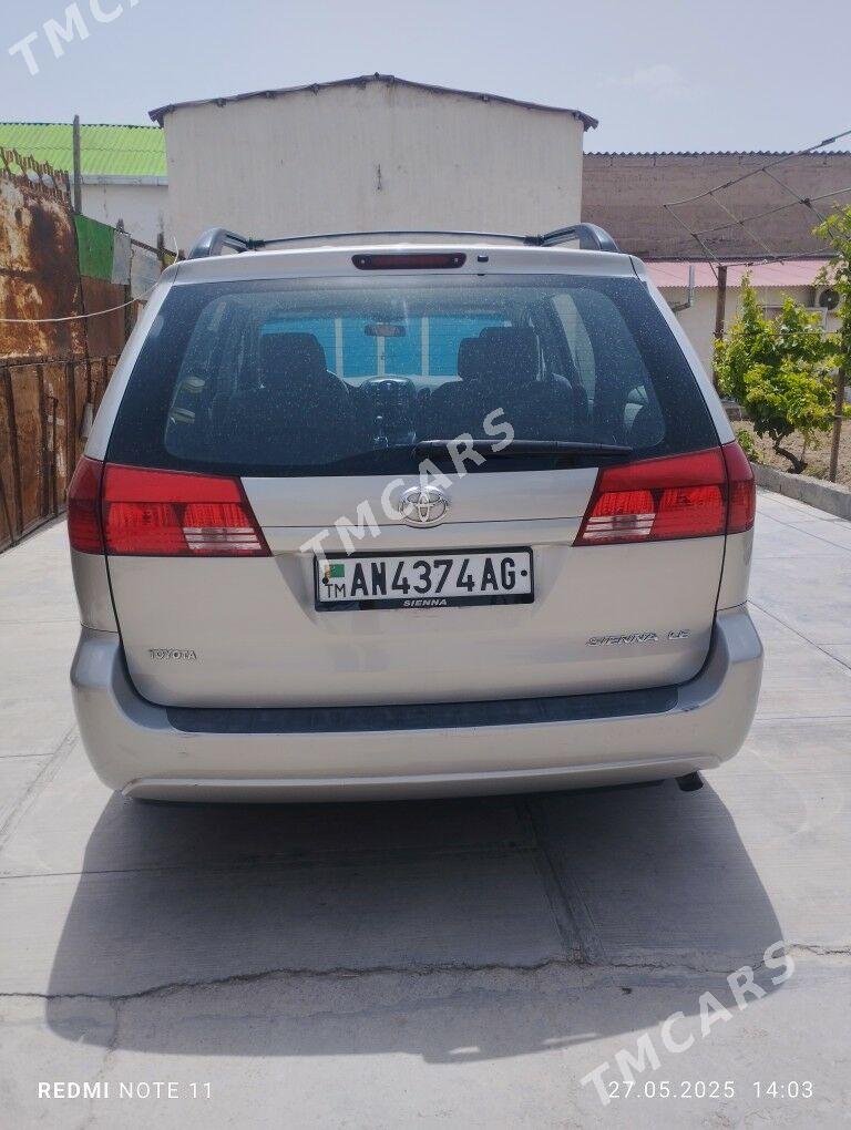 Toyota Sienna 2004 - 265 000 TMT - Köneürgenç - img 2