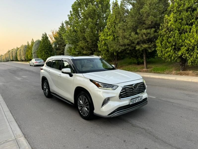 Toyota Highlander 2020 - 690 000 TMT - Ашхабад - img 3