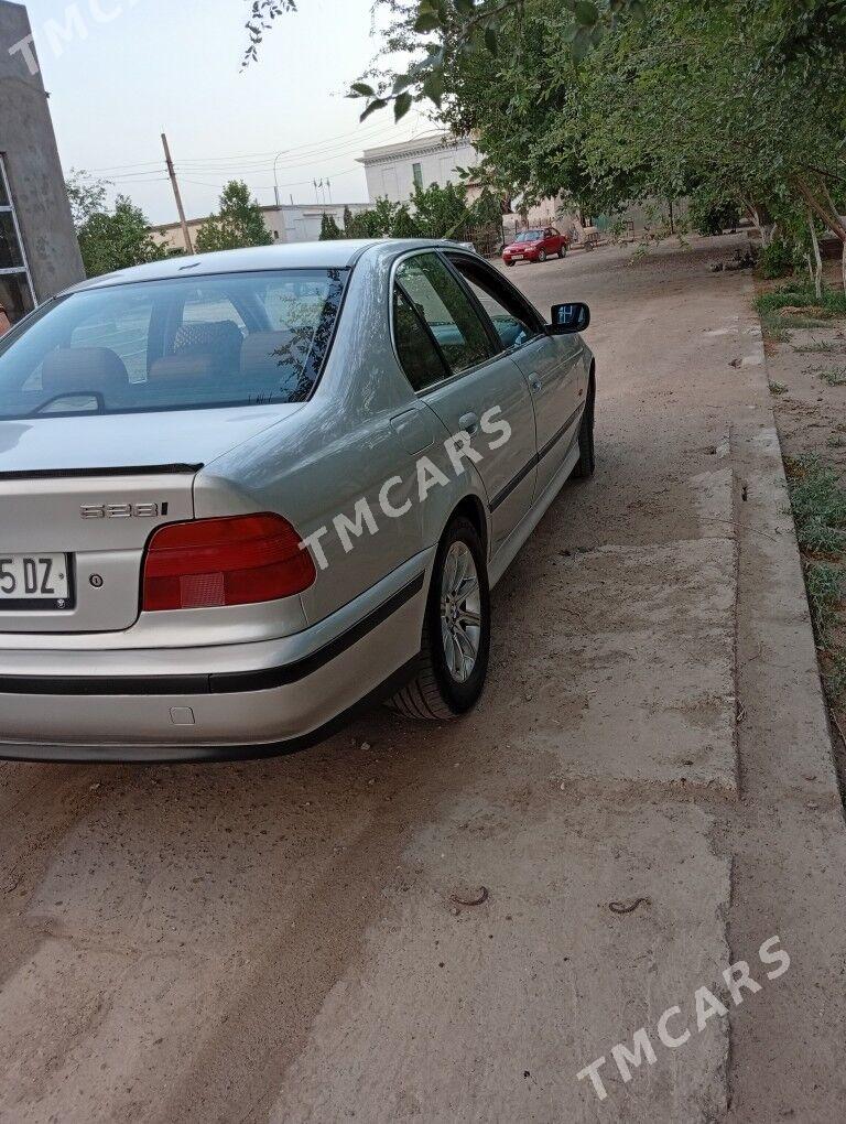 BMW 528 1999 - 100 000 TMT - Daşoguz - img 2