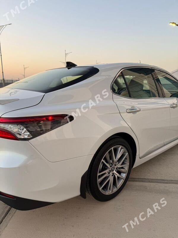 Toyota Camry 2022 - 555 000 TMT - Ашхабад - img 2