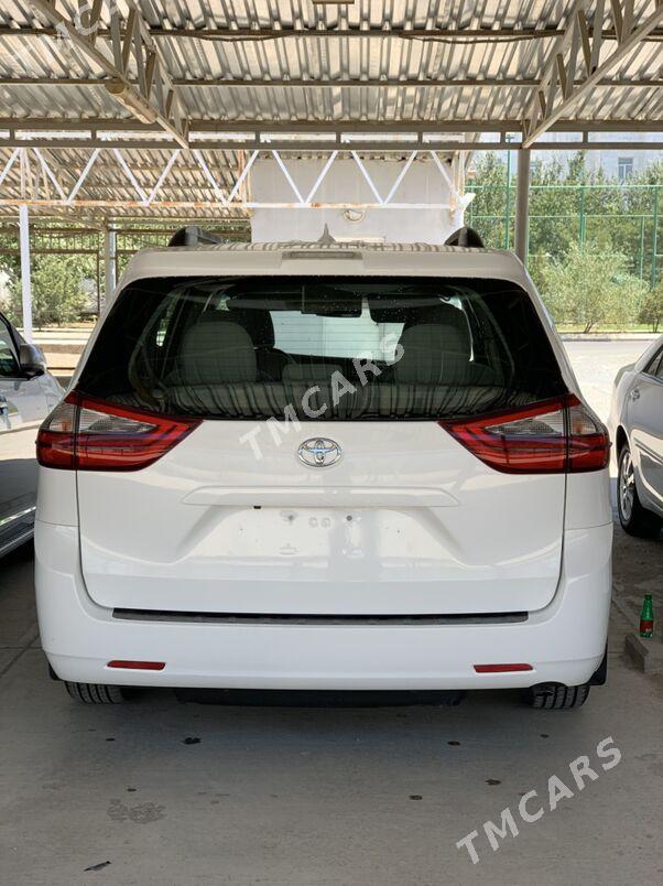 Toyota Sienna 2020 - 360 000 TMT - Aşgabat - img 3