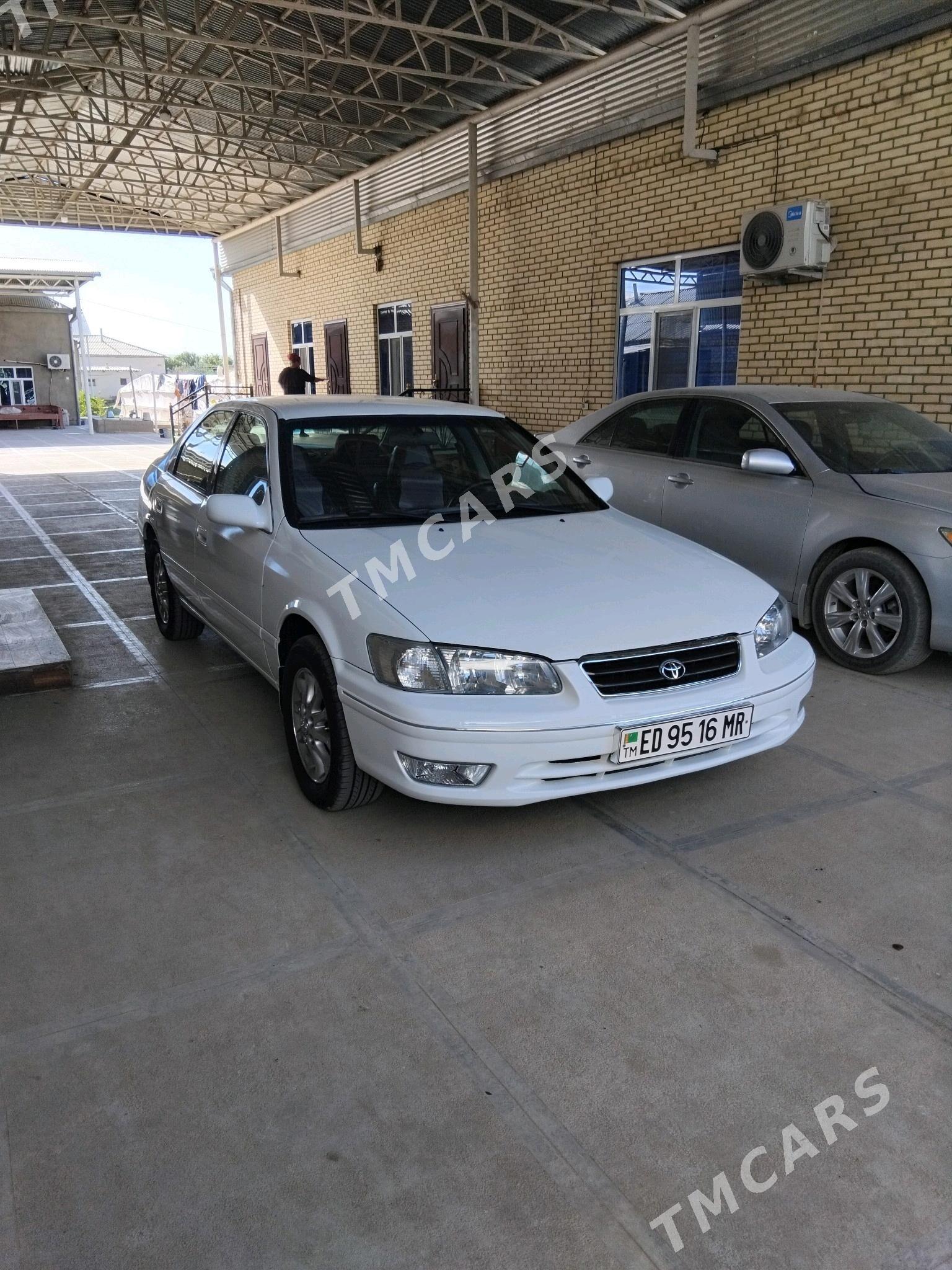 Toyota Camry 2000 - 140 000 TMT - Mary - img 3