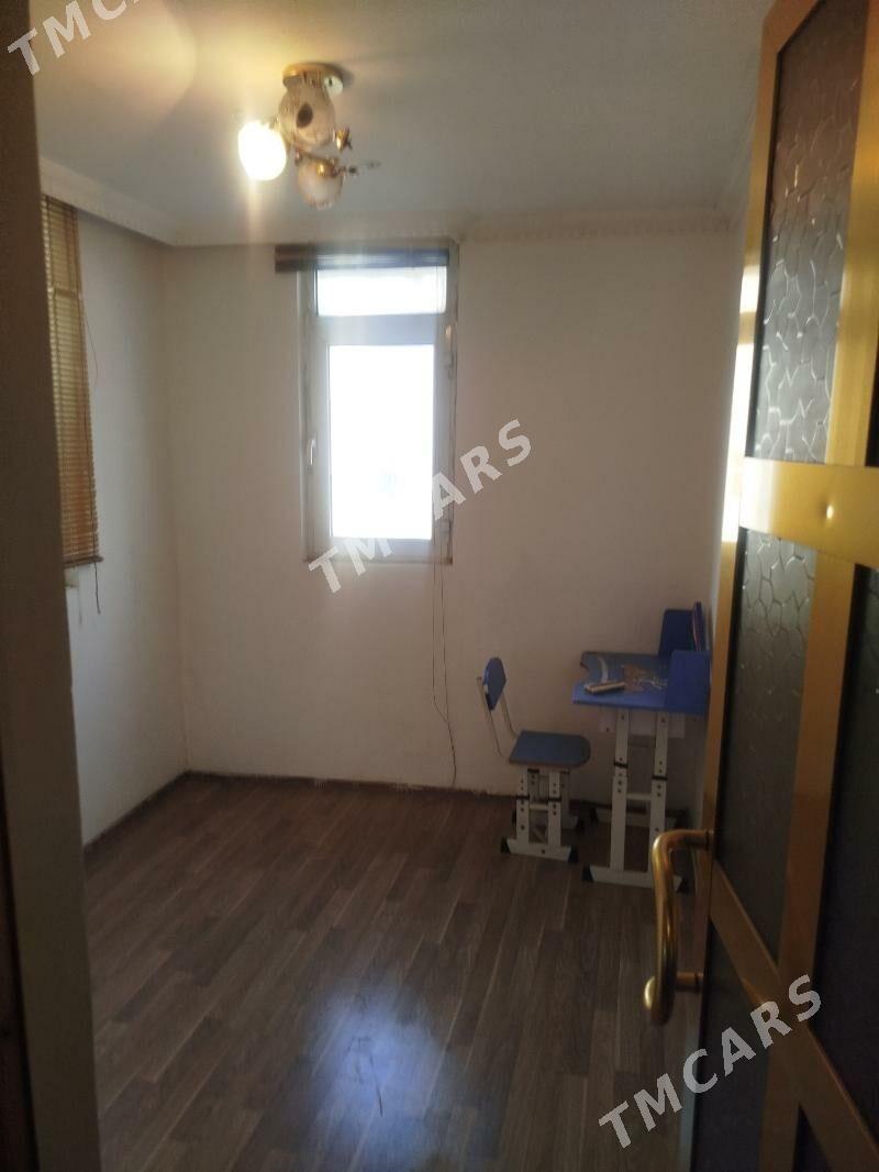 Продаю квартиру 3й квартал  - Türkmenabat - img 2