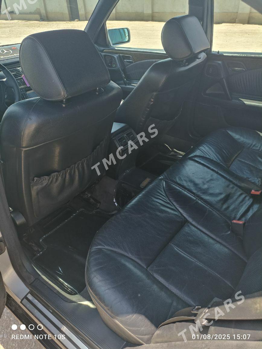 Mercedes-Benz E320 1999 - 78 000 TMT - Gumdag - img 3