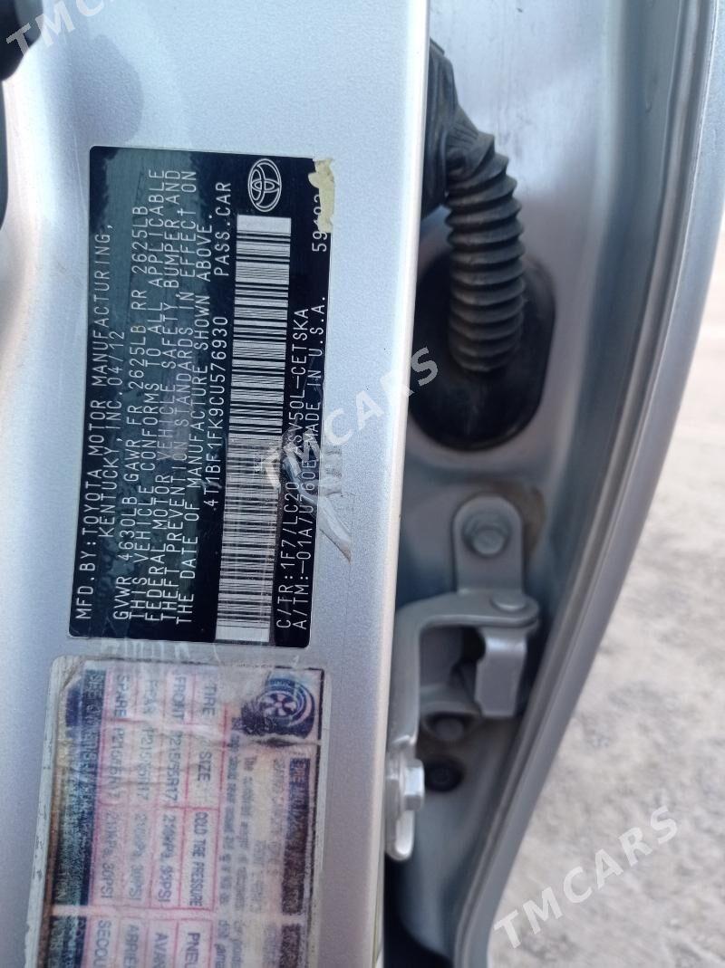Toyota Camry 2012 - 240 000 TMT - Podwoýski köç. (Bitarap Türkmenistan şaýoly) - img 3