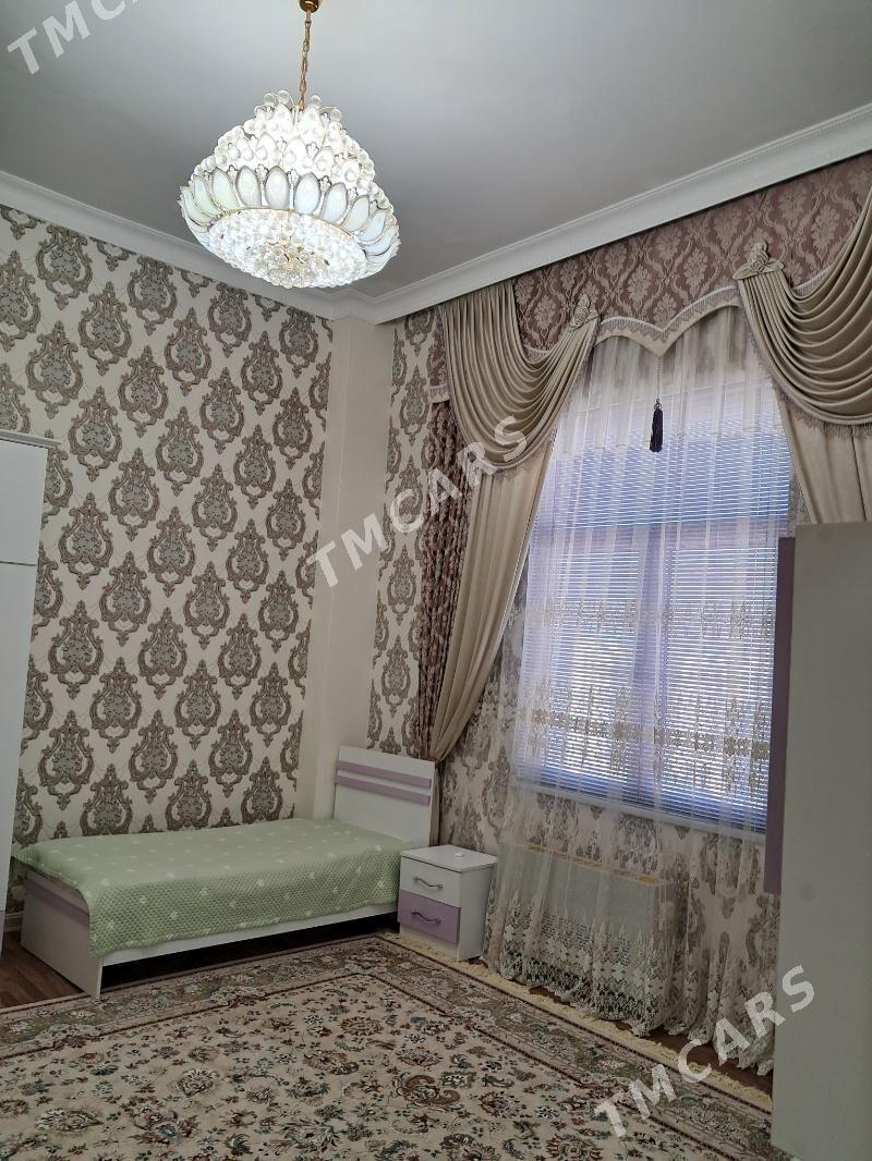 Elitka Podwoỳski eýesinden - ул. Подвойского (Битарап Туркменистан шаёлы) - img 5