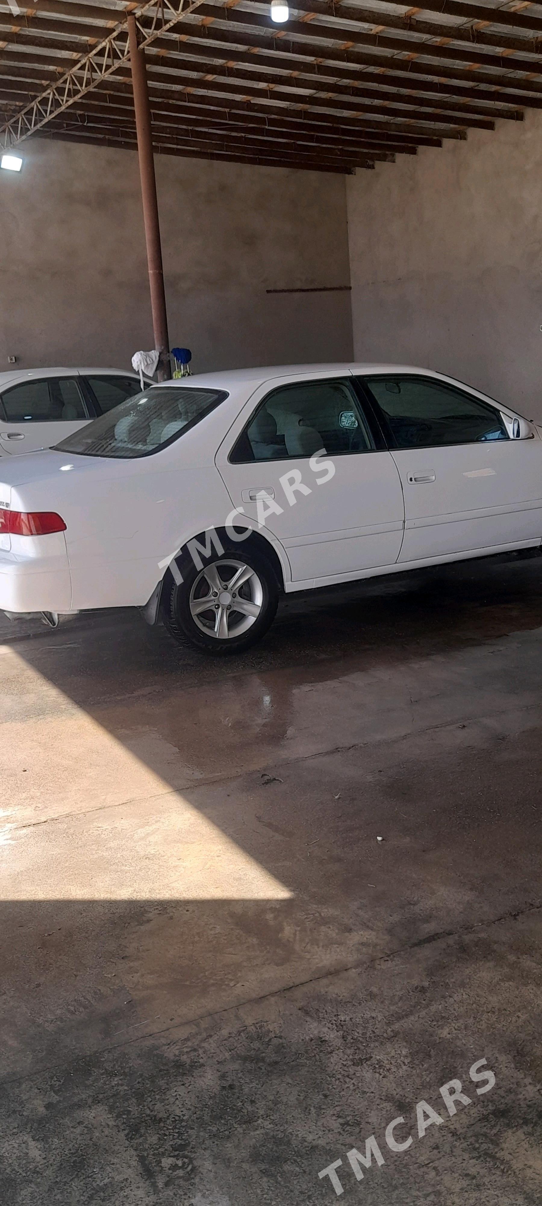 Toyota Camry 2000 - 134 000 TMT - Tagtabazar - img 2