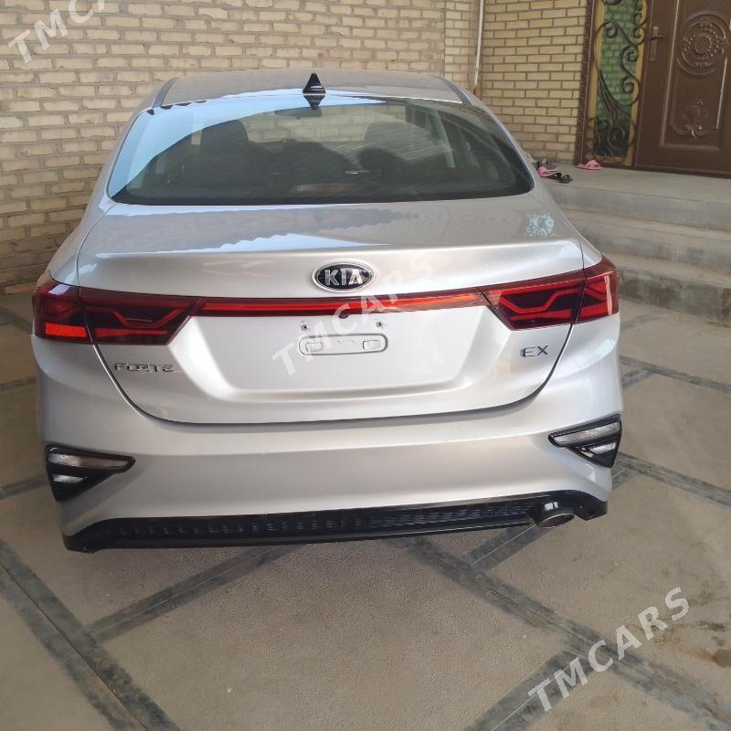 Kia Forte 2020 - 225 000 TMT - Мары - img 6