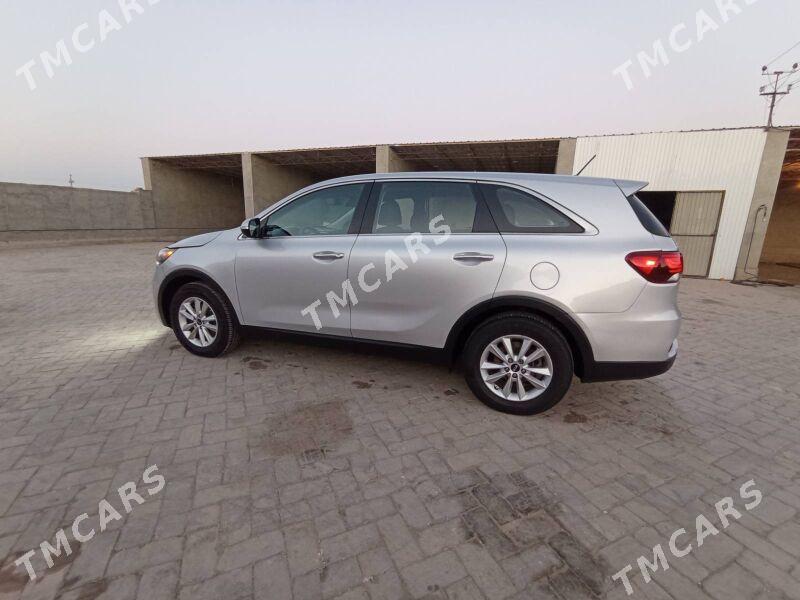 Kia Sorento 2019 - 260 000 TMT - Байрамали - img 9