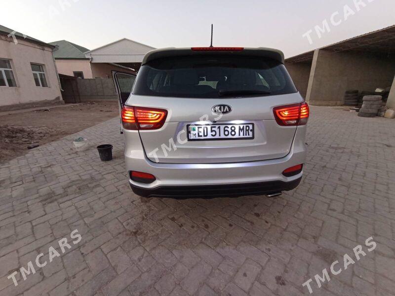 Kia Sorento 2019 - 260 000 TMT - Байрамали - img 3