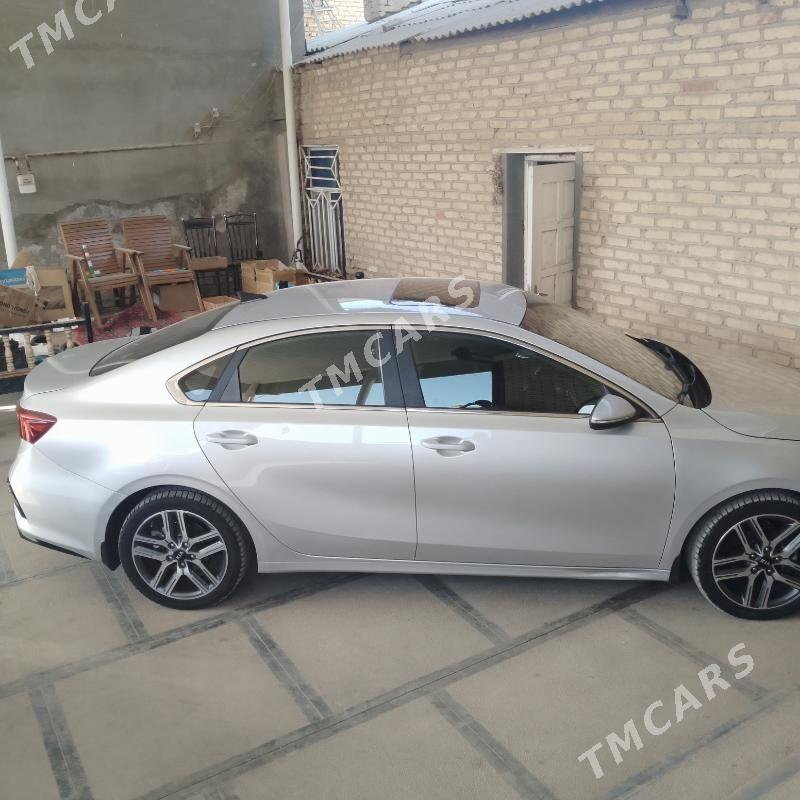Kia Forte 2020 - 225 000 TMT - Мары - img 7