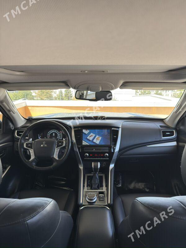 Mitsubishi Montero Sport 2020 - 450 000 TMT - Ашхабад - img 9