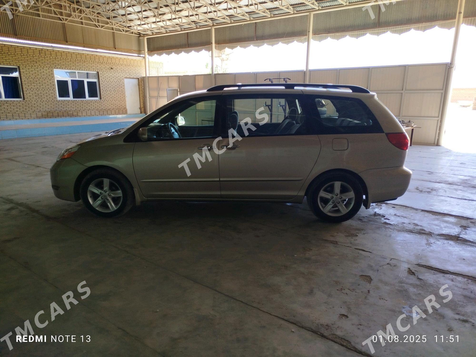 Toyota Sienna 2008 - 239 000 TMT - Wekilbazar - img 5