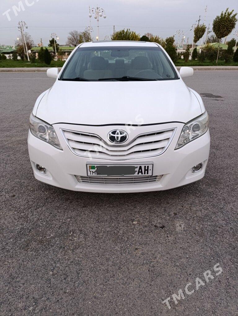 Toyota Camry 2010 - 185 000 TMT - Анев - img 2