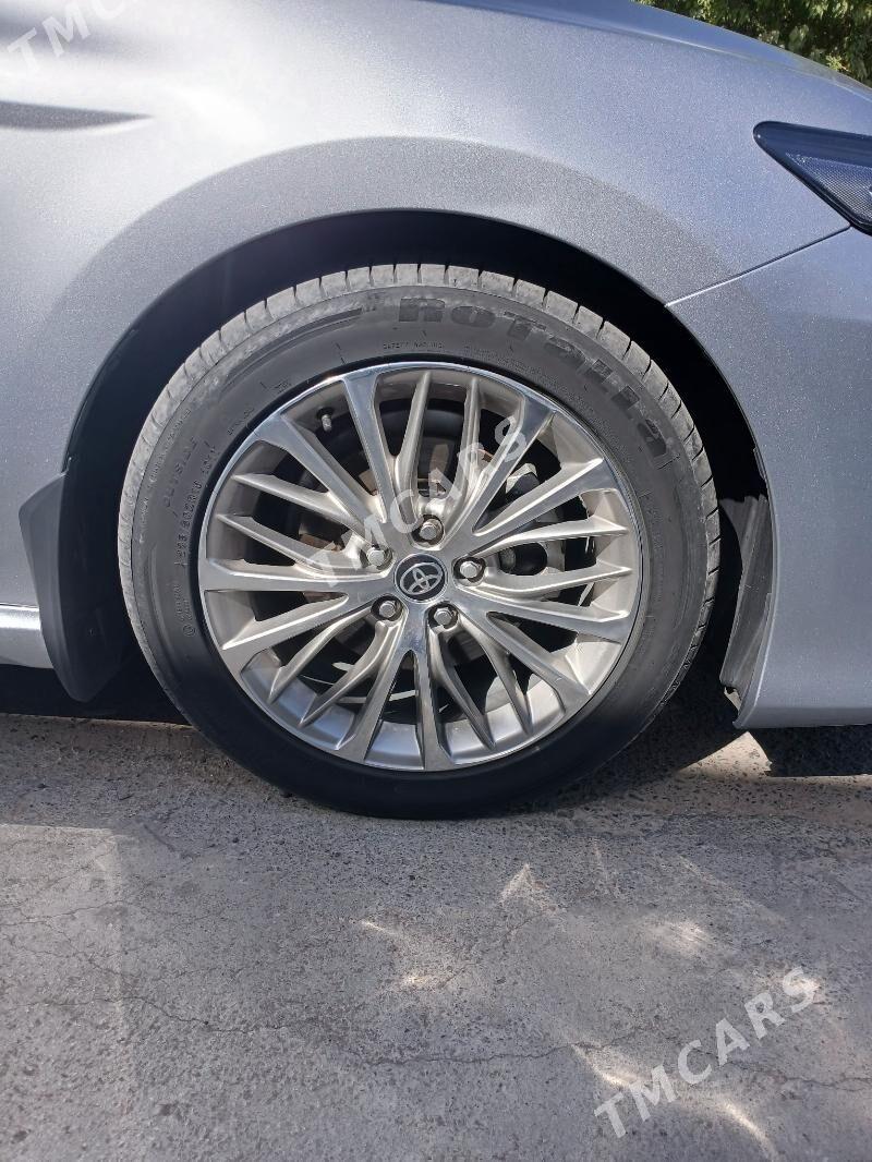 Toyota Camry 2020 - 300 000 TMT - Мары - img 4