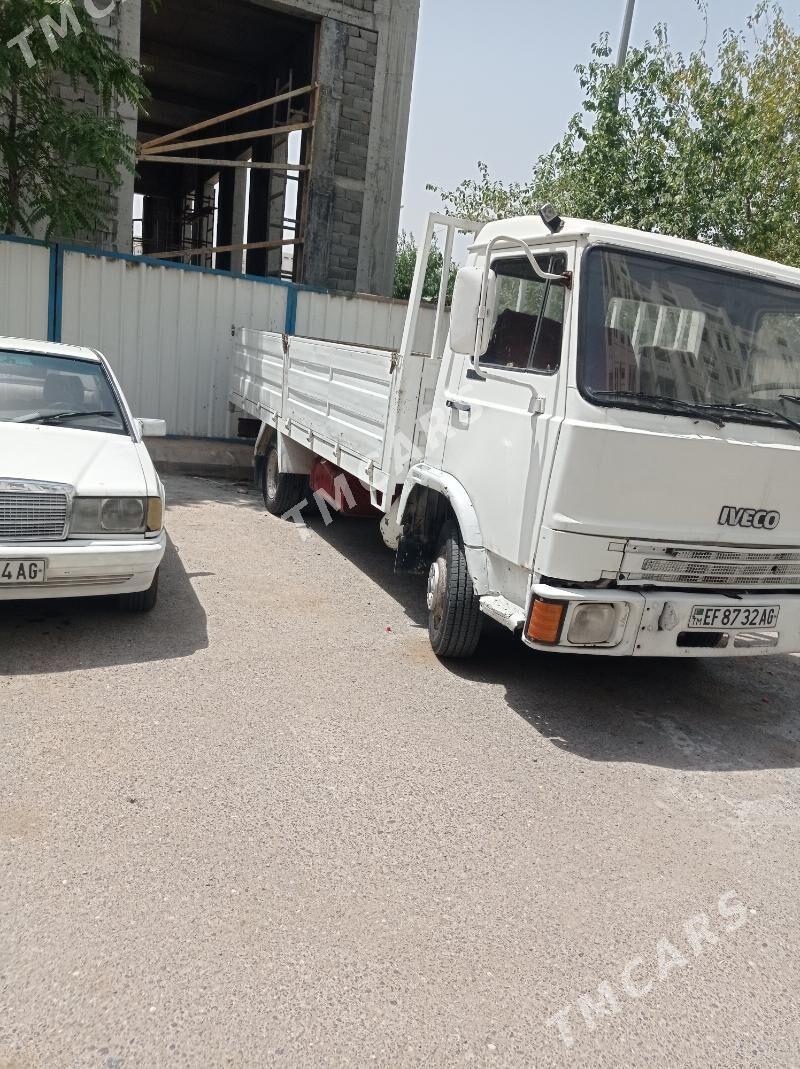 Iveco EuroCargo 2001 - 100 000 TMT - Арзув - img 3