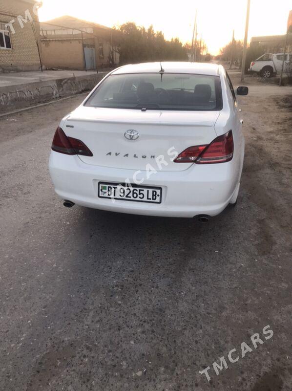Toyota Avalon 2006 - 175 000 TMT - Фарап - img 3