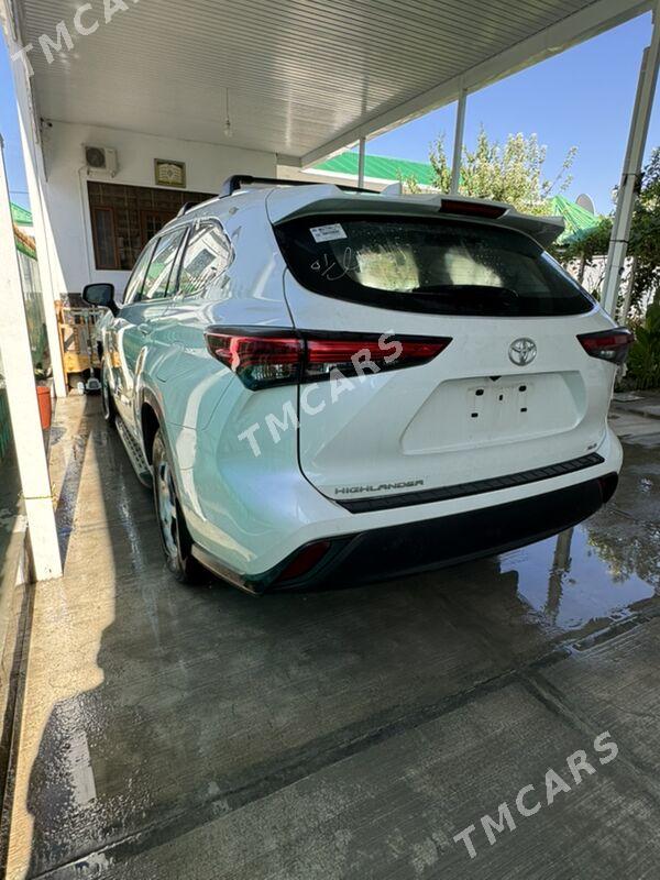 Toyota Highlander 2021 - 500 000 TMT - Ашхабад - img 5