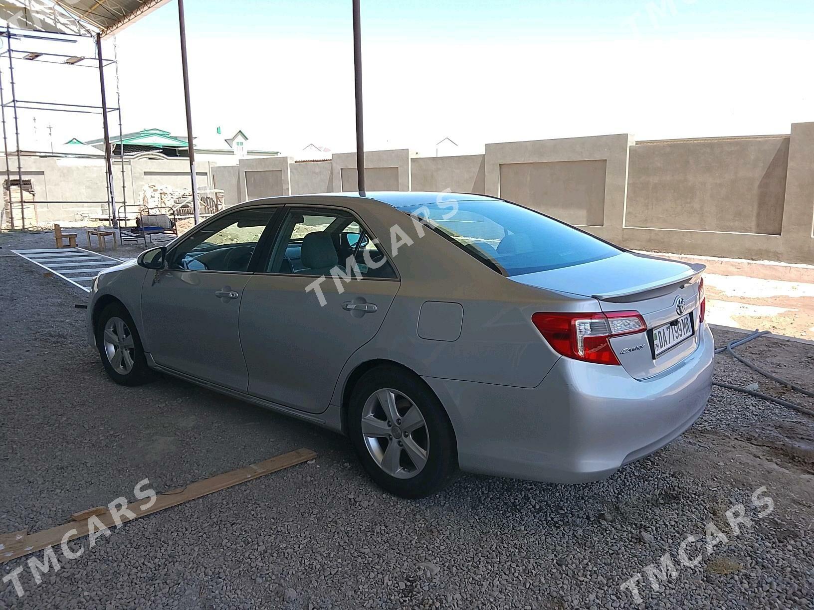 Toyota Camry 2012 - 170 000 TMT - Мургап - img 2