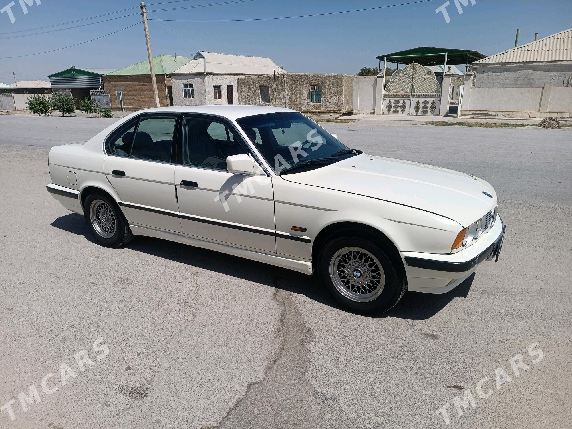 BMW 535 1990 - 45 000 TMT - Бахарден - img 3