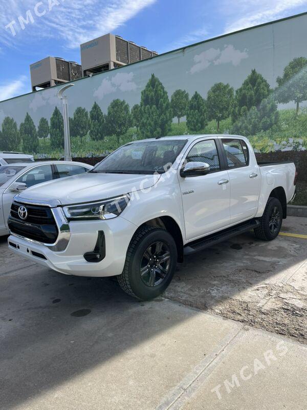 Toyota Hilux 2024 - 675 000 TMT - Ашхабад - img 6