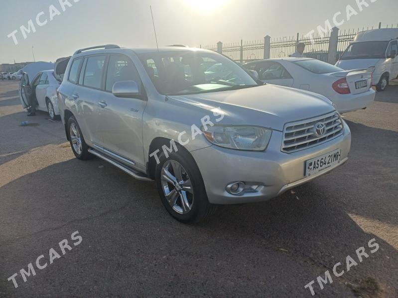 Toyota Highlander 2010 - 250 000 TMT - Мары - img 3