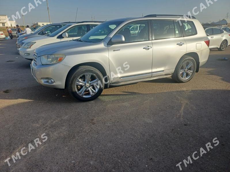 Toyota Highlander 2010 - 250 000 TMT - Мары - img 8