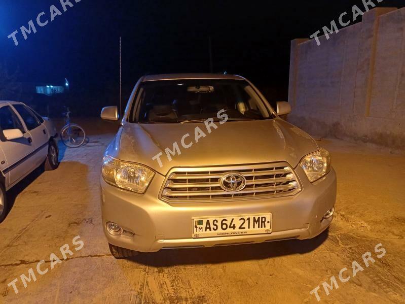 Toyota Highlander 2010 - 250 000 TMT - Мары - img 4