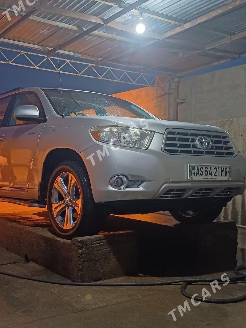 Toyota Highlander 2010 - 250 000 TMT - Мары - img 5