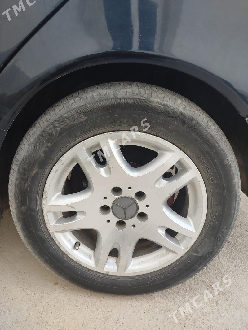 Mercedes-Benz E320 1998 - 35 000 TMT - Mary - img 8