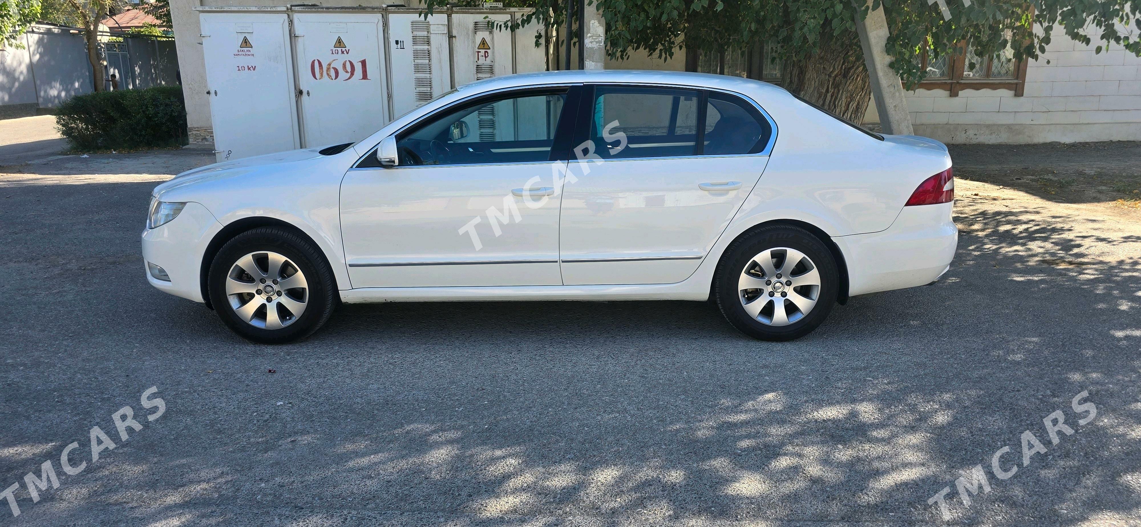 Skoda Superb​ 2011 - 140 000 TMT - Aşgabat - img 6