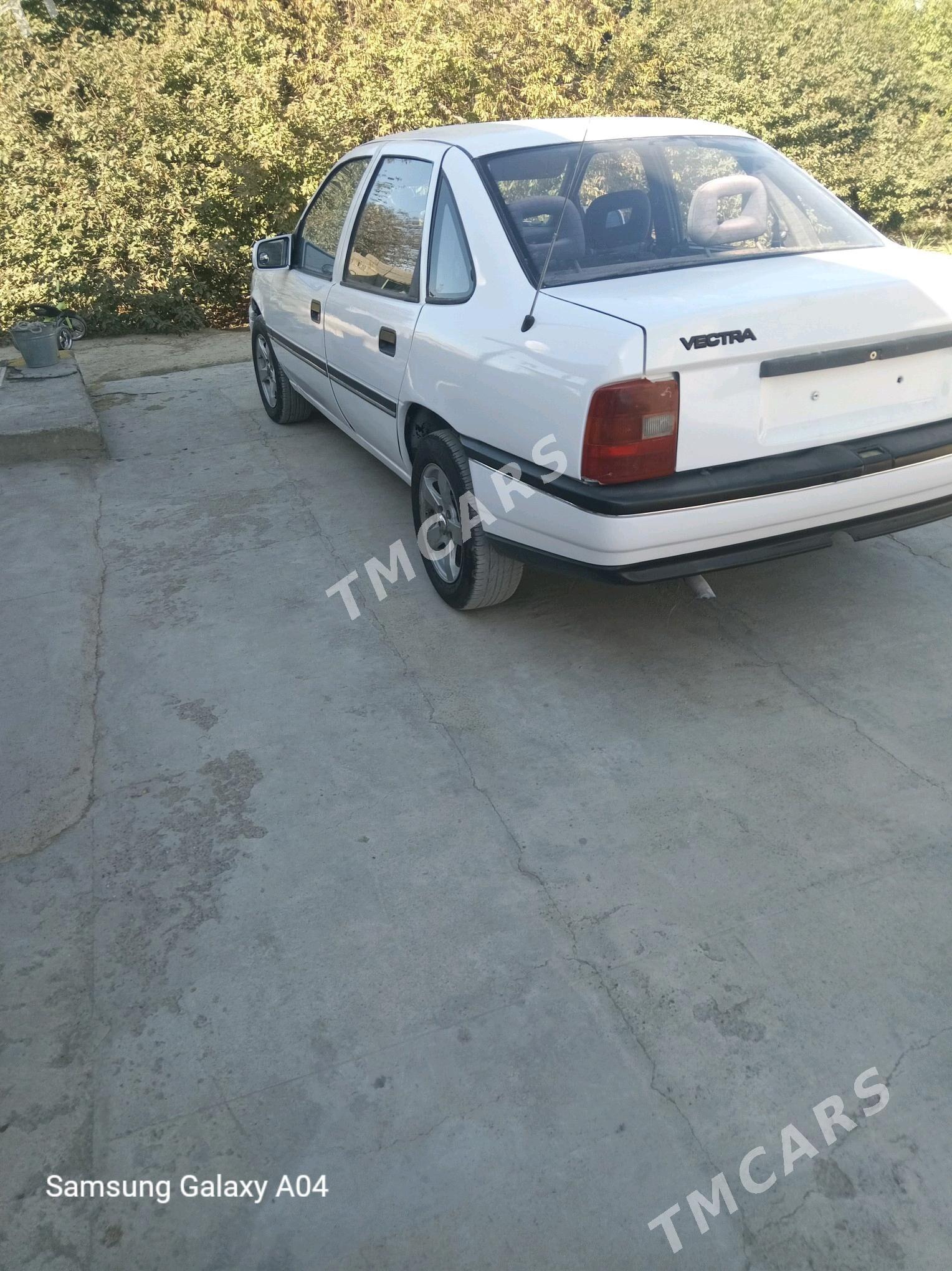 Opel Vectra 1992 - 34 000 TMT - Bäherden - img 6