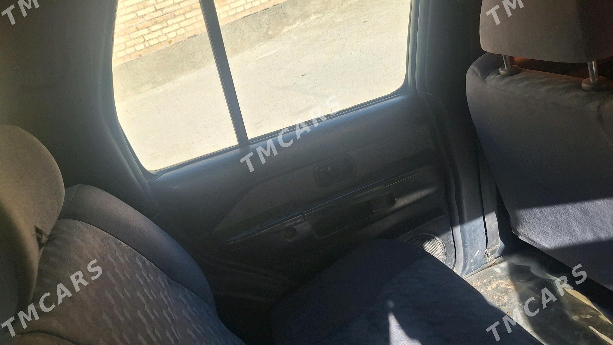 Nissan Pathfinder 1997 - 22 000 TMT - Hojambaz - img 2
