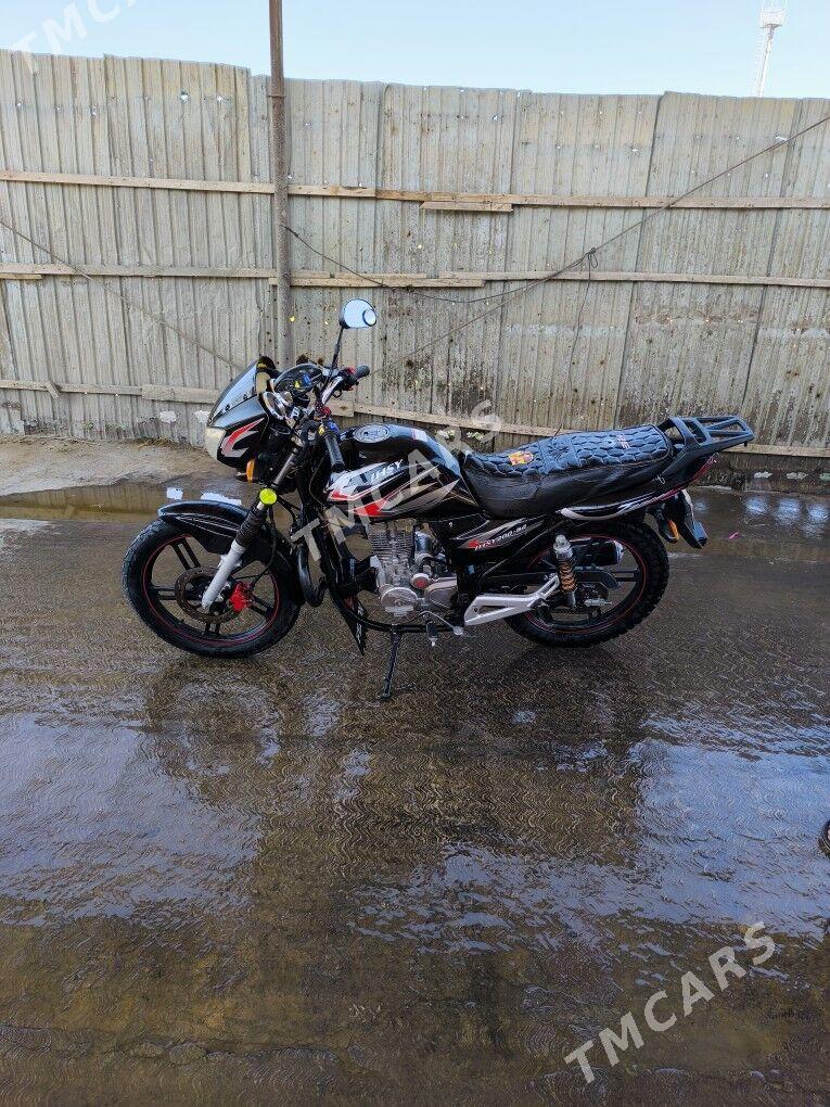 Jawa 300 2024 - 16 000 TMT - Saýat - img 3
