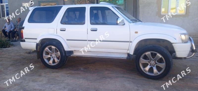 Toyota 4Runner 1993 - 60 000 TMT - етр. Туркменбаши - img 5