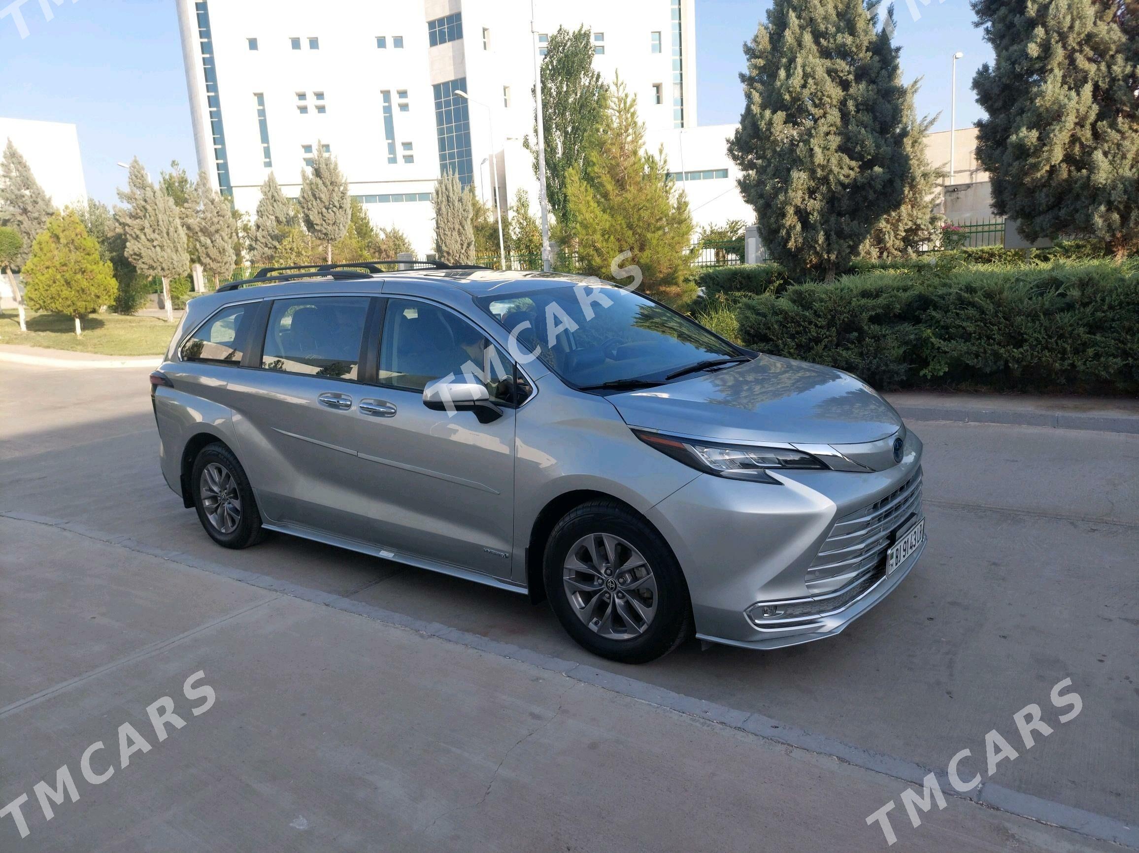 Toyota Sienna 2022 - 500 000 TMT - Dänew - img 3