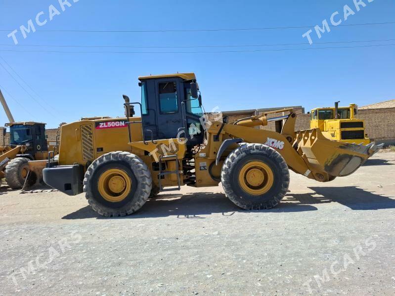 XCMG ZL50 2015 - 580 000 TMT - Чарджоу - img 4