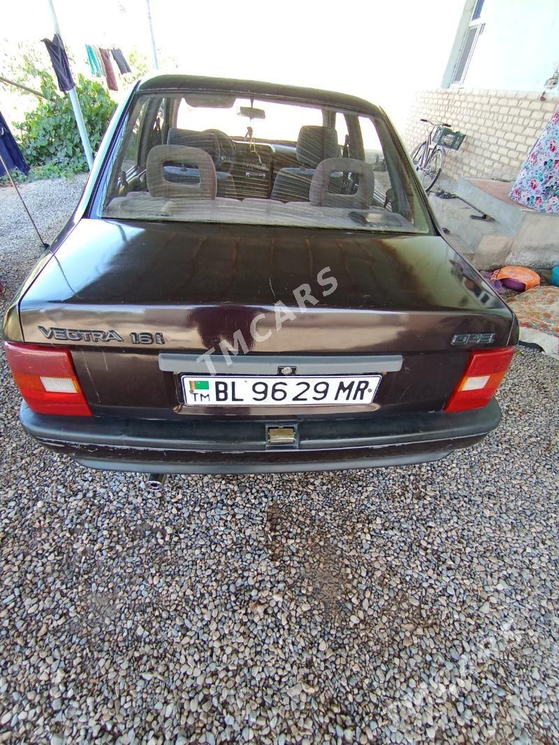 Opel Vectra 1992 - 30 000 TMT - Murgap - img 3