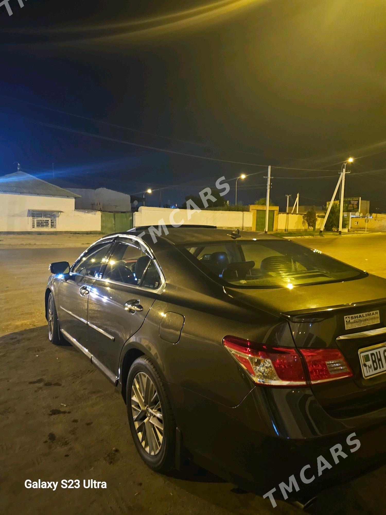 Lexus ES 350 2011 - 270 000 TMT - Фарап - img 4