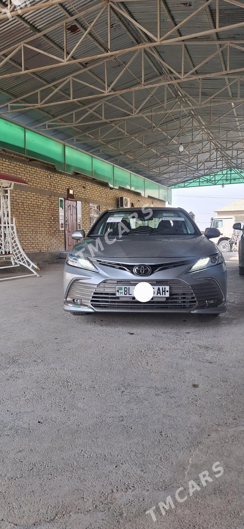 Toyota Camry 2021 - 340 000 TMT - Гёкдепе - img 3