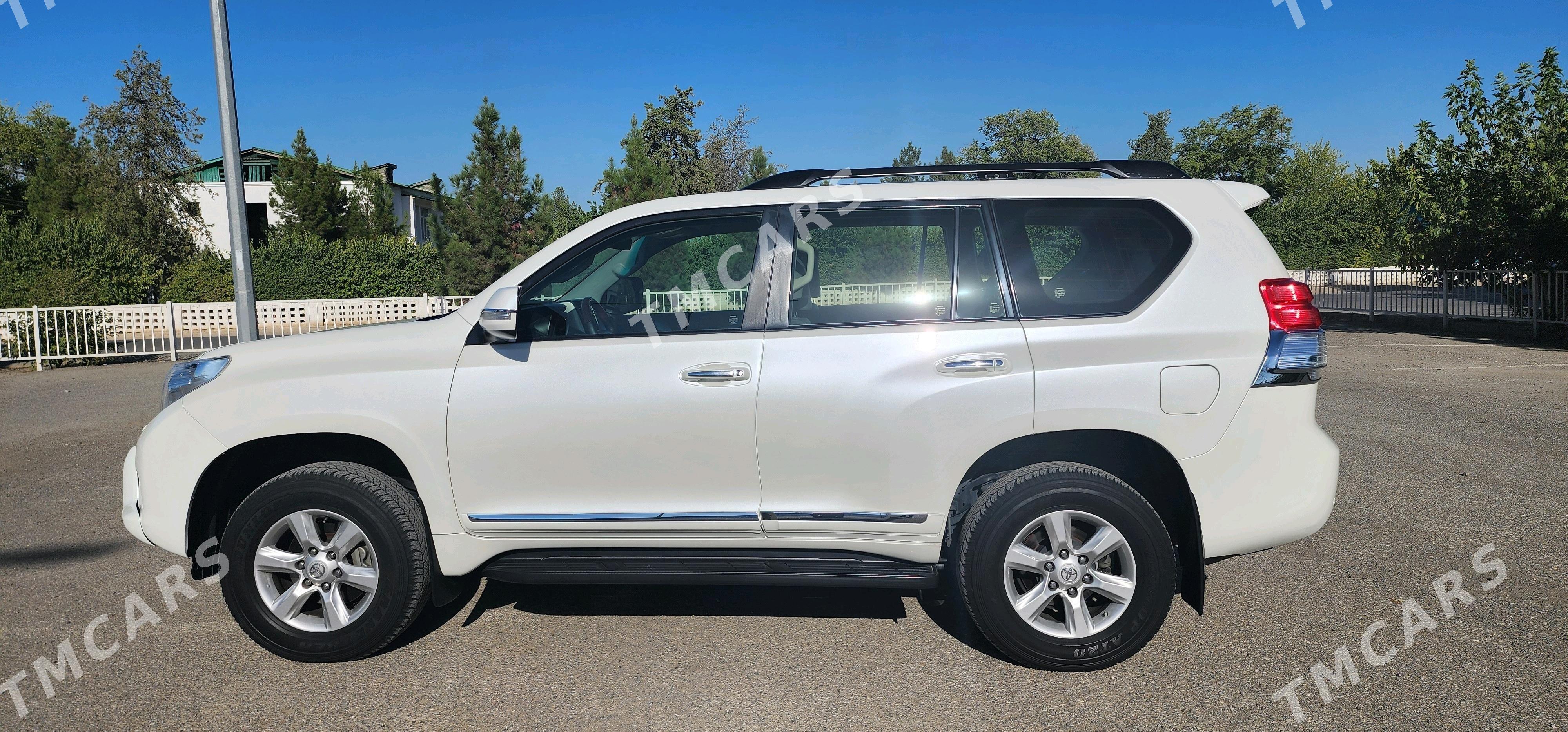 Toyota Land Cruiser Prado 2013 - 530 000 TMT - Ашхабад - img 4