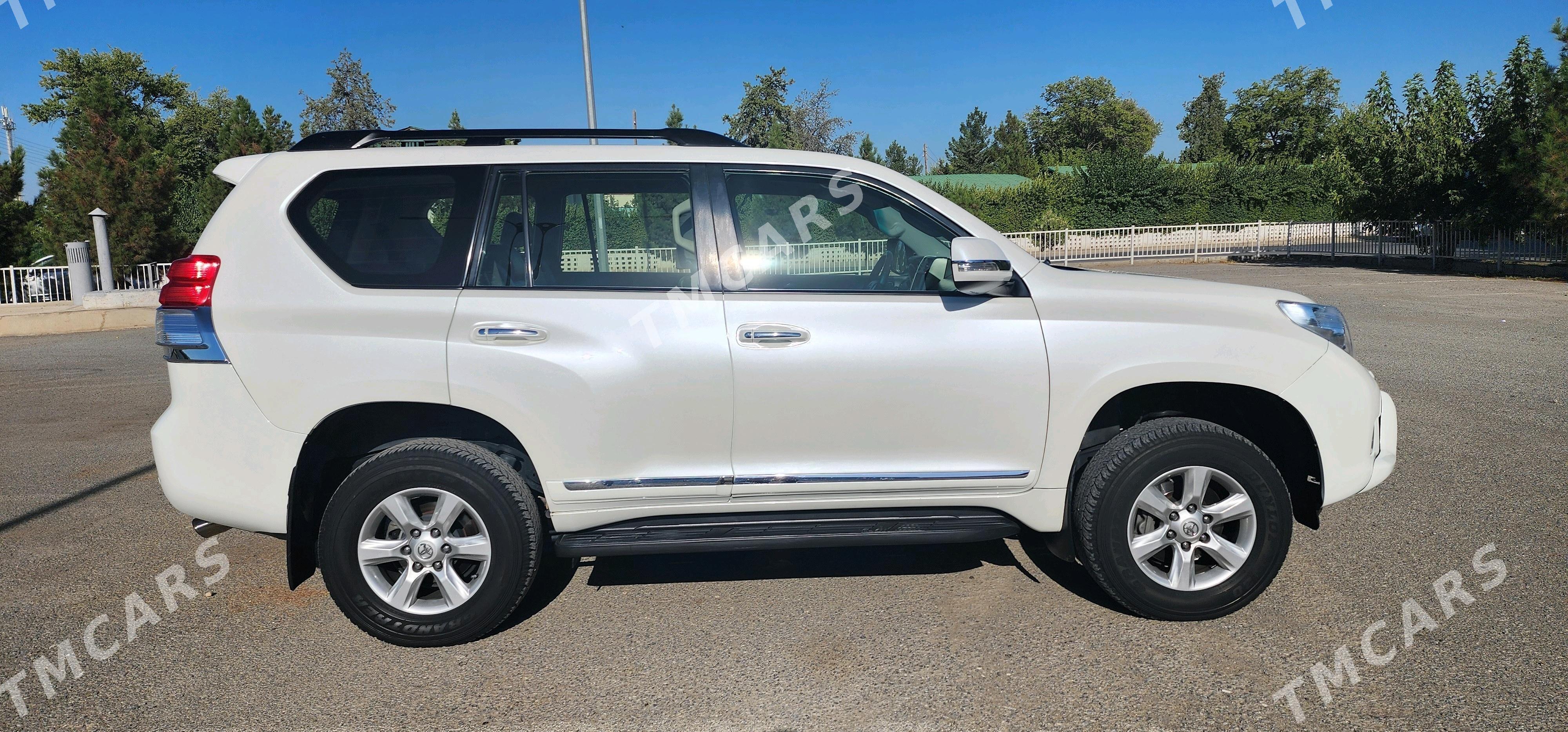 Toyota Land Cruiser Prado 2013 - 530 000 TMT - Ашхабад - img 6