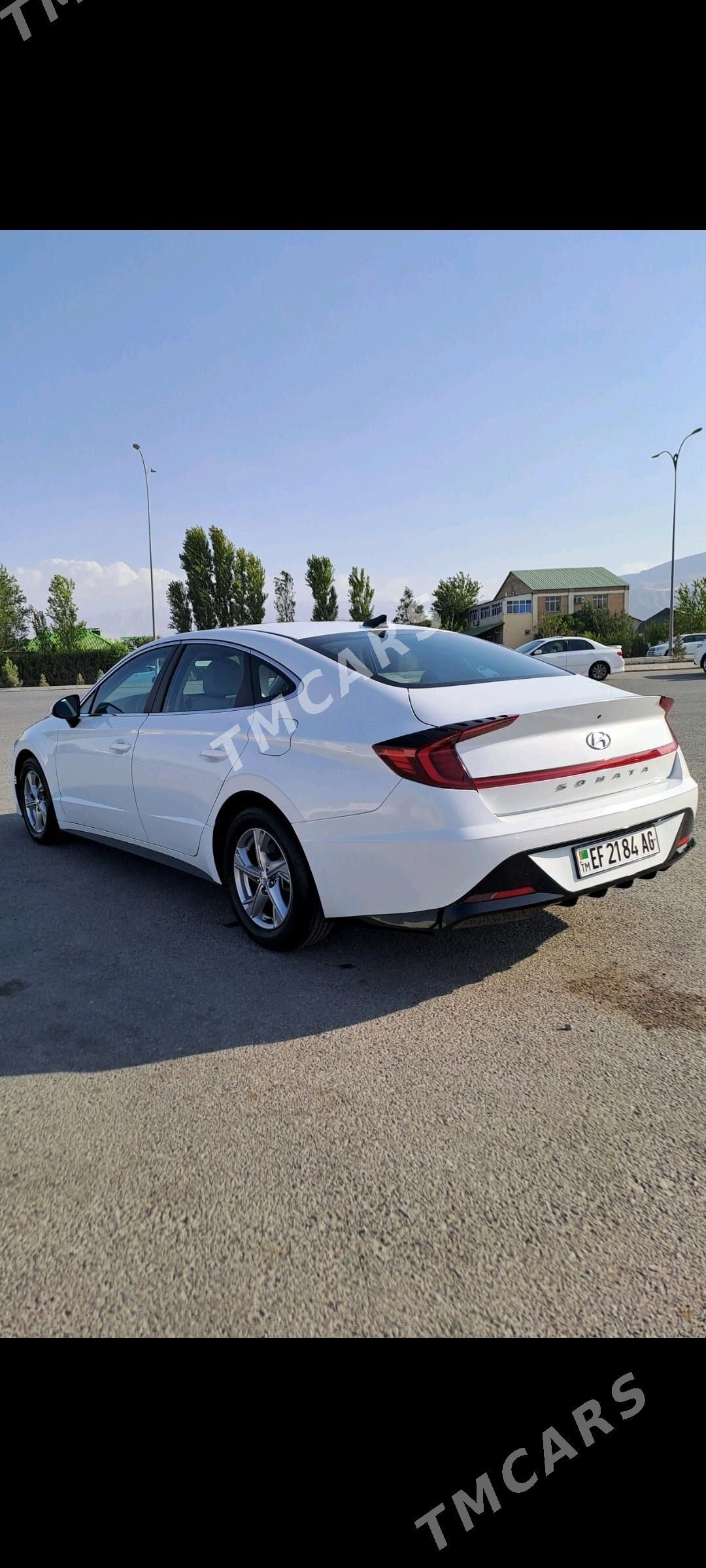 Toyota Camry 2021 - 267 000 TMT - Ашхабад - img 4