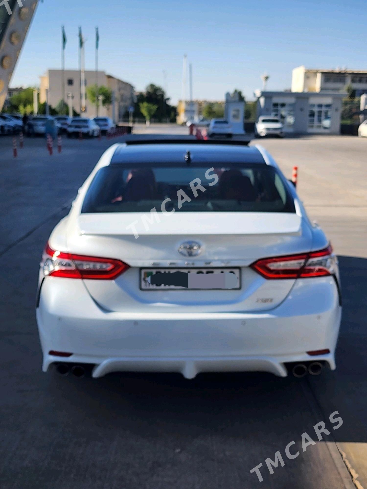 Toyota Camry 2018 - 440 000 TMT - Ашхабад - img 2