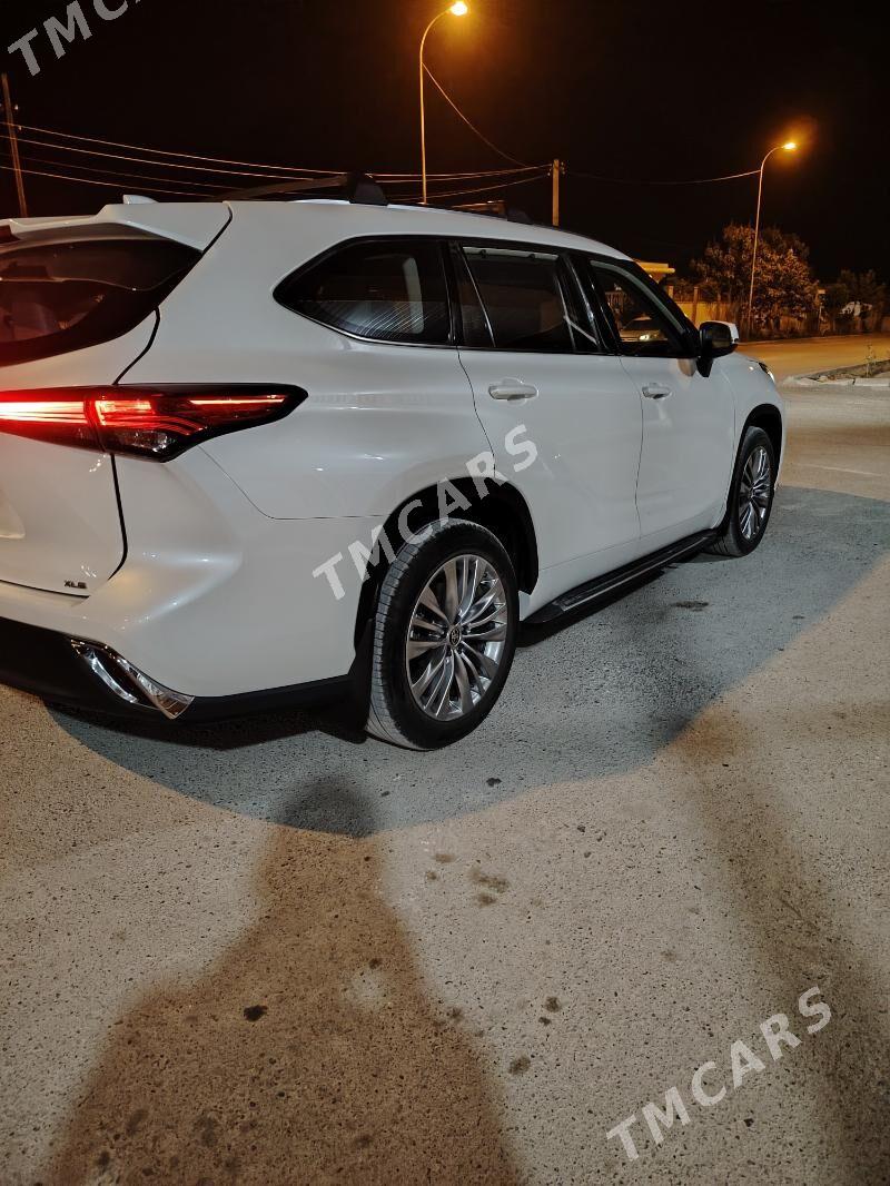 Toyota Highlander 2020 - 620 000 TMT - Gökdepe - img 2